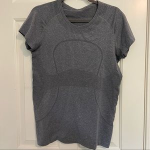 Lululemon Women’s Short Sleeve Shirt